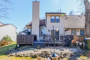 62 Schoolhouse Crossing, Wethersfield, CT 06109 - Photo 18