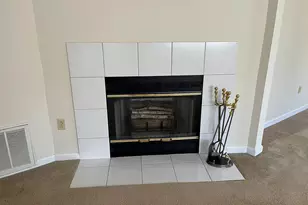 202 Windgate Cir, Monroe, CT 06468 - Photo 8