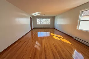 61-63 Newbury St, Hartford, CT 06114 - Photo 4