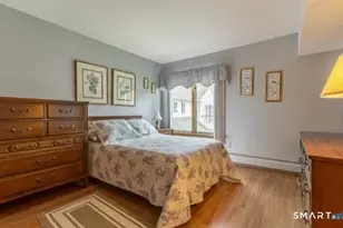 24 Millbrook Ct, Newington, CT 06111 - Photo 6