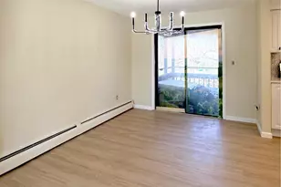 47 Crestwood Dr, Manchester, CT 06040 - Photo 10