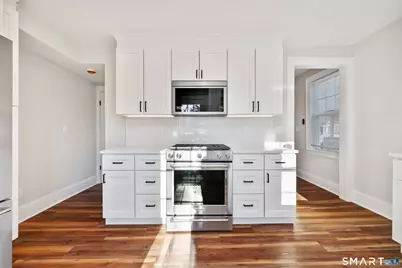 60 Walter Avenue, Norwalk, CT 06851 - Photo 8