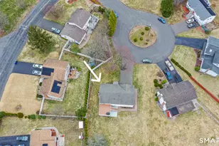 15 Cricket Ln, Newington, CT 06111 - Photo 38