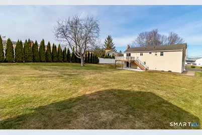 15 Cricket Lane, Newington, CT 06111 - Photo 36