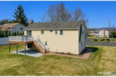 15 Cricket Lane, Newington, CT 06111 - Photo 30