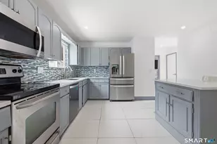 16 Raquel Dr, Danbury, CT 06811 - Photo 10