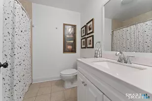 130 Brentwood Ave, Fairfield, CT 06825 - Photo 20