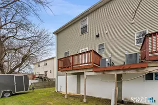 130 Brentwood Ave, Fairfield, CT 06825 - Photo 34