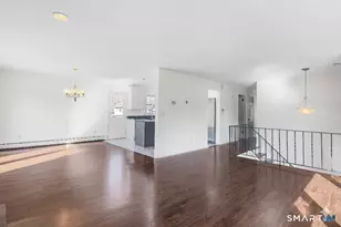 33 Trelane Dr, Bridgeport, CT 06606 - Photo 4