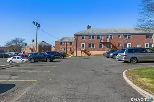 1060 E Main St, Stamford, CT 06902 - Photo 8