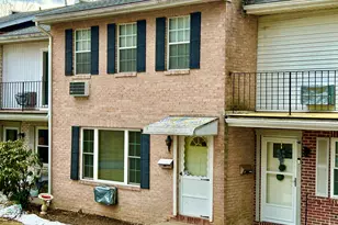 19 Surrey Ln, Torrington, CT 06790 - Photo 2