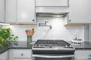 40 Hillcrest Dr, Hebron, CT 06231 - Photo 4