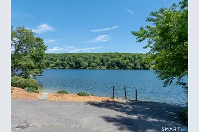 Candlewood Shore, New Milford, CT 06776 - Photo 36