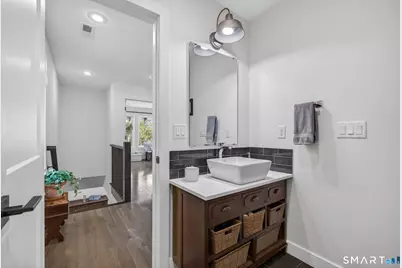 145 Lakeview Terrace, Newtown, CT 06482 - Photo 24