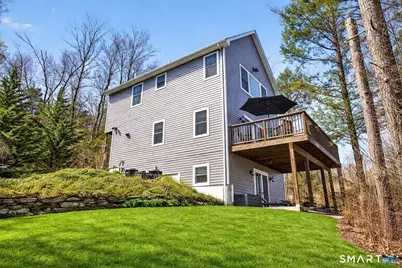 145 Lakeview Terrace, Newtown, CT 06482 - Photo 6