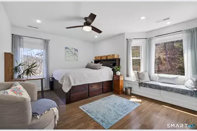 145 Lakeview Terrace, Newtown, CT 06482 - Photo 22