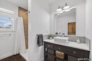 145 Lakeview Terrace, Newtown, CT 06482 - Photo 22