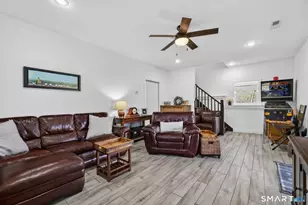 145 Lakeview Terrace, Newtown, CT 06482 - Photo 16