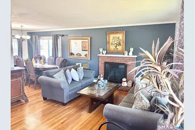 40 Rentschler Street, East Hartford, CT 06118 - Photo 2