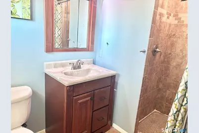 40 Rentschler Street, East Hartford, CT 06118 - Photo 6