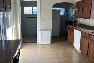 130 Clark St, West Haven, CT 06516 - Photo 4