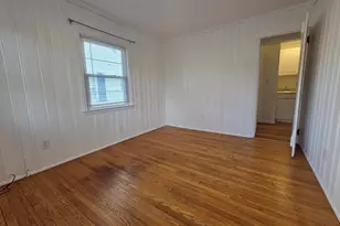 13 Rock Spring Rd, Stamford, CT 06906 - Photo 2