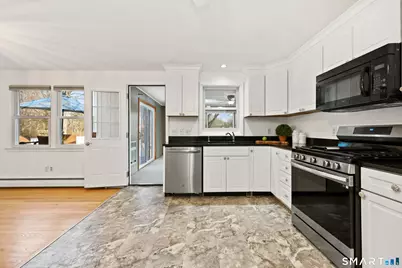 110 Douglas Street, Stratford, CT 06615 - Photo 8