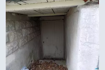 106 Bohemia Street, Plainville, CT 06062 - Photo 38