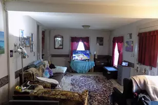 106 Bohemia St, Plainville, CT 06062 - Photo 2