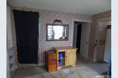 106 Bohemia Street, Plainville, CT 06062 - Photo 4