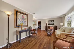 9 Round Hill Dr, Monroe, CT 06468 - Photo 4