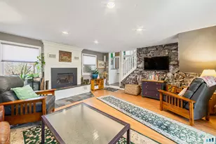 10 Mountain Trail, East Hampton, CT 06424 - Photo 12