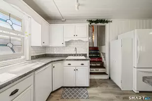 10 Mountain Trail, East Hampton, CT 06424 - Photo 4