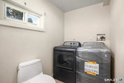 25 Pleasant Street, Ansonia, CT 06401 - Photo 16