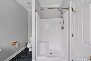 724 Strong Rd, South Windsor, CT 06074 - Photo 14