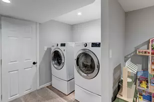 23 Kennedy Dr, Enfield, CT 06082 - Photo 26