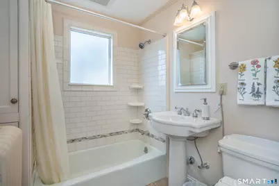 75 Whitman Avenue, West Hartford, CT 06107 - Photo 20