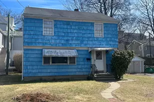 57 Curtiss St, Naugatuck, CT 06770 - Photo 1