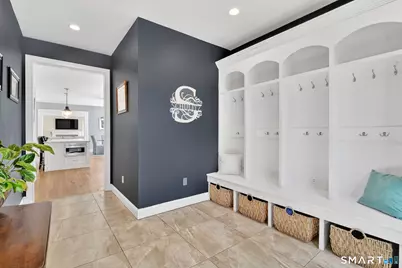 10 Old Meadow Way, Simsbury, CT 06089 - Photo 8