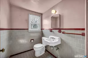 46 Meriden Ave, Meriden, CT 06451 - Photo 24