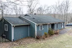 183 Sugar St, Newtown, CT 06470 - Photo 30