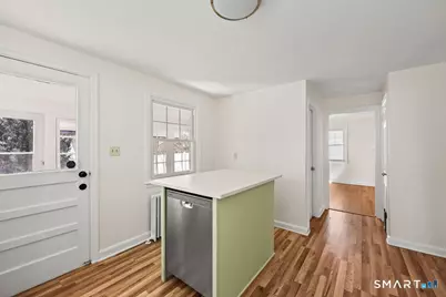 69 Edgemere Avenue, West Hartford, CT 06110 - Photo 4