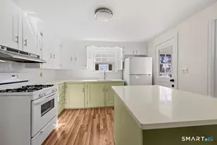 69 Edgemere Ave, West Hartford, CT 06110 - Photo 6