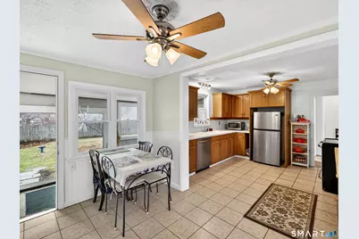 6 Slocum Drive, East Lyme, CT 06357 - Photo 4