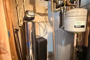 19 Melville Ave, Meriden, CT 06451 - Photo 36