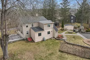 112 Weekeepeemee Rd, Bethlehem, CT 06751 - Photo 38