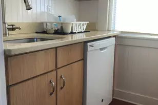 63 Sea St, New Haven, CT 06519 - Photo 8