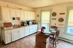 264 Clover St, Stratford, CT 06614 - Photo 6