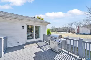 357 N Maple St, Enfield, CT 06082 - Photo 32