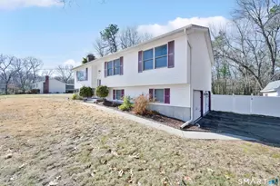 357 N Maple St, Enfield, CT 06082 - Photo 2